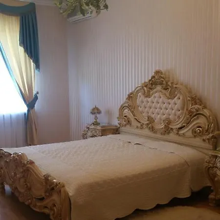 Appartamento Grand With Big Terrace